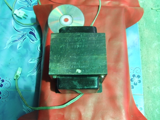 ขายหม้อแปลงไฟ 220ออก110v แอมสูงลูกใหญ่ขายถก 1000เดียว ขายหม้อแปลงไฟ 220ออก110v แอมสูงลูกใหญ่ขายถก 1000เดียว