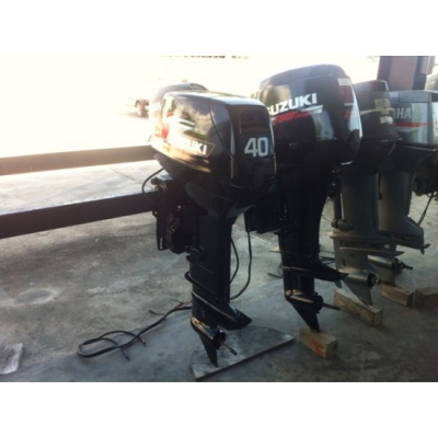 ขายเครื่องยนต์เรือมือสองญี่ปุ่น Suzuki DT40 2จังหวะ มีทริม/ทิ้ว