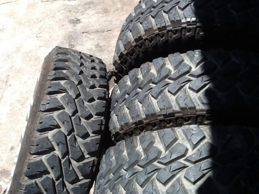 ขายยาง  Maxxis Bighorn   245 x 75 x 16