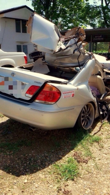 ซากโตโยต้าคัมรี่เครื่อง 2.4 โฉมผู้นำ  ปี 05 เล่มโอนลอยได้เลย หรือเเยกขายอะไหลทุกอย่าง