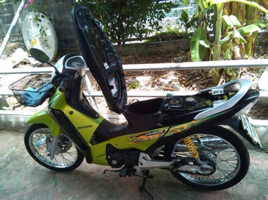 ทะเบียนตอง 444 wave125s ไฟเลี้ยวบังลม สีเขียวดำ เครื่องดี