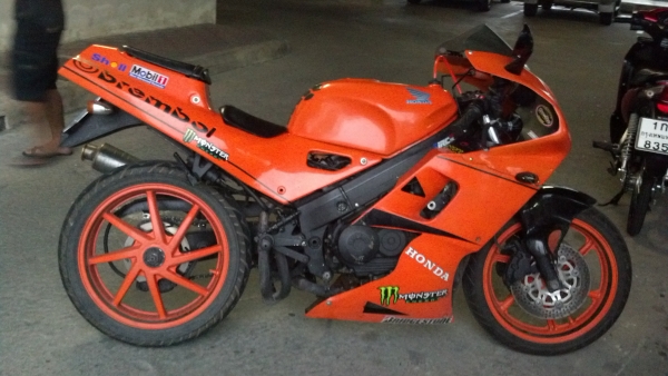 VFR400 ทะเบียนแท้ 65000