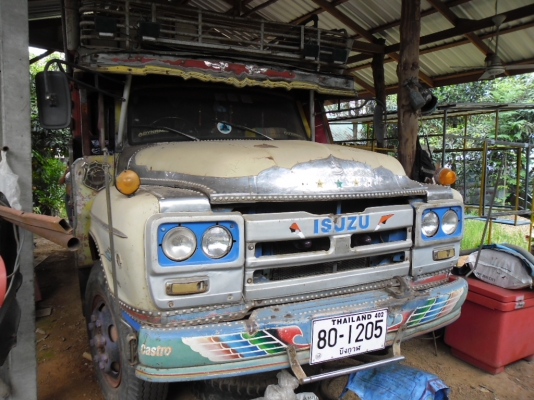 ขายรถ 10 ล้อ ISUZU หน้ายาวเครื่อง 175 แรงช่วงล่างใหญ่ทะเบียนเต็มครับเครื่องดีคัสซีสวย