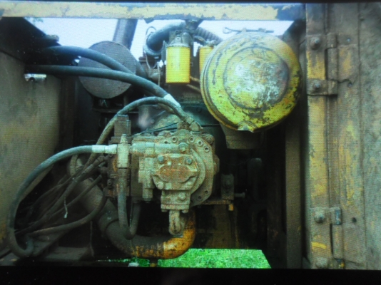 ขายรถแบคโฮ KOMATSU PC 200-3 เครื่องเดิมปั้มเดิมโซ่หนาเอวแน่นเอกสารใบสัญญาซื้อขาย