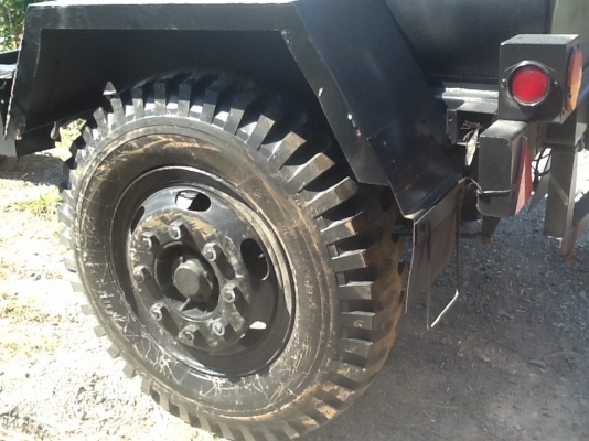 เทลเลอร์ลากรถจิ๊ปพร้อมแท๊งค์น้ำอย่างดีจากญี่ปุ่นแท้ๆ เทลเลอร์ลากรถจิ๊ปพร้อมแท๊งค์น้ำอย่างดีจากญี่ปุ่นแท้ๆ