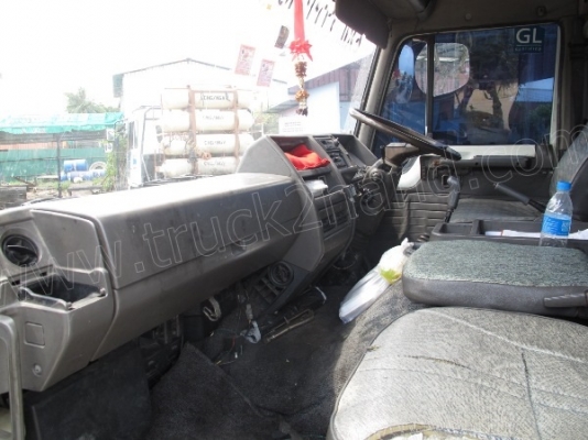 หัวลาก HINOรุ่น FR289B 285แรง ติดก๊าซCNG 2 เพลา