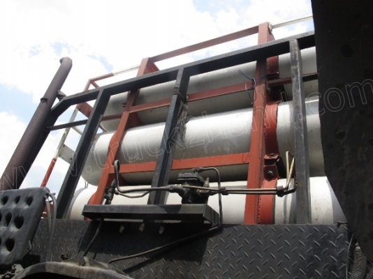 หัวลาก HINOรุ่น FR289B 285แรง ติดก๊าซCNG 2 เพลา