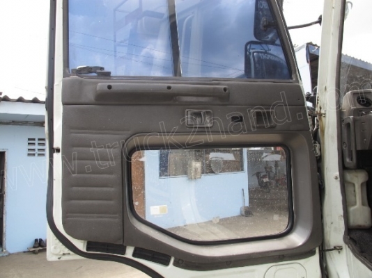 หัวลาก HINOรุ่น FR289B 285แรง ติดก๊าซCNG 2 เพลา