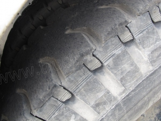 หัวลาก HINOรุ่น FR289B 285แรง ติดก๊าซCNG 2 เพลา