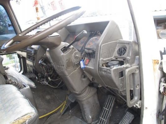 หัวลาก HINOรุ่น FR289B 285แรง ติดก๊าซCNG 2 เพลา