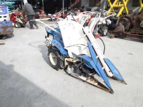 รถเกี่ยวข้าวเดินตาม !!!!! ISEKI    RX310  รหัสสินค้า : 14001753  หรือเพิ่มเติมไดที่ www.nihonmono.com