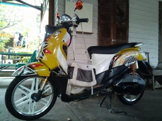 Fino ปี52 เหลืองขาว ทะเบียน กท 591 เดิมๆ  เครื่องดี