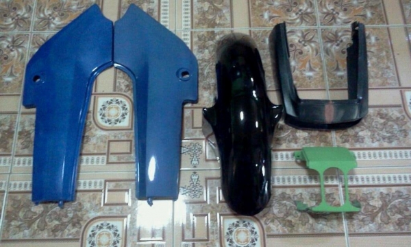 สาวกKawasaki 2T เชิญทางนี้!! ของแต่งและอะไหล่ ใหม่มือ1ทุกชิ้น!!