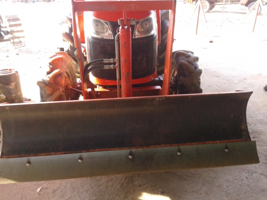 ขายรถไถคูโบต้า3608 สภาพสวยๆพร้อมใช้งาน พร้อมอุปกรณ์ครบคับ