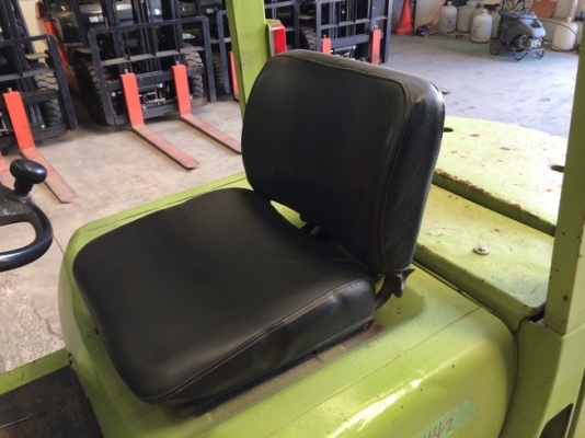 ฟอร์คลิฟต์ 3 ตัน Mitsubishi FD30 S/N: 14C-33860  เครื่องยนต์: Disel จากญี่ปุ่น สนใจโทร. 080-6565422 (หนิง)