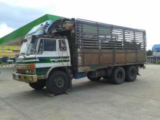 ขายรถบรรทุกสิบล้อ HINO F17 FL177 เครื่องเดิม EH700 - 168 แรง รถล่อง 1 เพลาไม่ดัมพ์ ขายรถบรรทุกสิบล้อ HINO F17 FL177 เครื่องเดิม EH700 - 168 แรง รถล่อง 1 เพลาไม่ดัมพ์