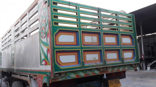 ขายสิบล้อ240นางฟ้ายางเรเดียล10เส้นกระบะดีต่อไม่นานระบบลากจูงพร้อม