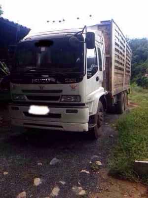 ขาย10ล้อ ISUZU 230 แรงม้า ปี48 สวยๆเดิมๆ สนใจโทร 0819701072