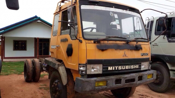 ขายรถบรรทุกหกล้อ MITSUBISHI FK455F เครื่อง 6D14 - 160 แรง ทะเบียน ม.79 รถขับกลับได้ค่ะ