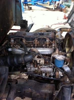 ขายหกล้อ NPR115เครื่อง4BD1 ยางดีทุกเส้นรถพร้อมใช้ทะเบียนพร้อมโอน ขายหกล้อ NPR115เครื่อง4BD1 ยางดีทุกเส้นรถพร้อมใช้ทะเบียนพร้อมโอน