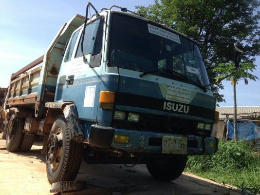 ขาย 6 ล้อดั้ม ISUZU TFR หัวขาว 165 แรง ยาว 4.3 เมตร