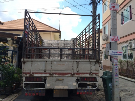 ขาย อีซูซุ NQR เครื่อง 150 แรง ยาว 5.50 เมตร