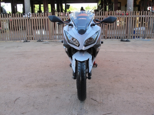 ninja 300  ปี 2013 สภาพดี สีเดิมทั้งคัน