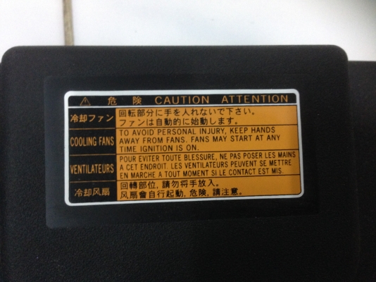 พลาสติกดักช่องลมหน้าหม้อน้ำ TOYOTA CAMRY "ACV 40"