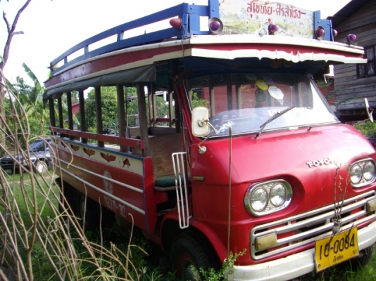 ขายรถโตโยต้าไดน่าสี่ล้อกลางโบราณ ขายรถโตโยต้าไดน่าสี่ล้อกลางโบราณ