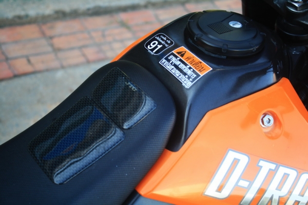 __Dtracker 250 ปี 2010 สีส้ม $ 98,000__ __Dtracker 250 ปี 2010 สีส้ม $ 98,000__