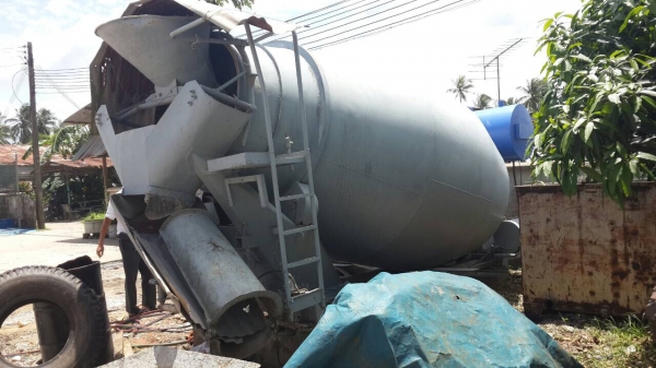 ขาย โม่ปูนใส่รถสิบล้อ