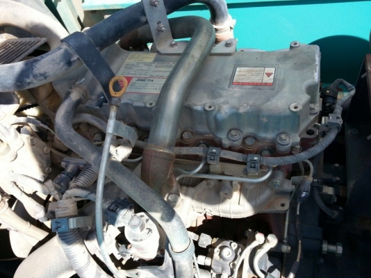 รถแบคโฮ  KOBELCO  YN - 12  ( รถทำงาน  8,xxx ซม. )  สนใจติดต่อ  081 - 6079515