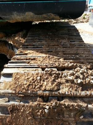 รถแบคโฮ  KOBELCO  YN - 12  ( รถทำงาน  8,xxx ซม. )  สนใจติดต่อ  081 - 6079515