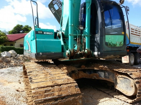 รถแบคโฮ  KOBELCO  YN - 12  ( รถทำงาน  8,xxx ซม. )  สนใจติดต่อ  081 - 6079515