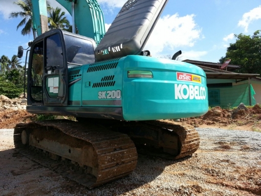 รถแบคโฮ  KOBELCO  YN - 12  ( รถทำงาน  8,xxx ซม. )  สนใจติดต่อ  081 - 6079515