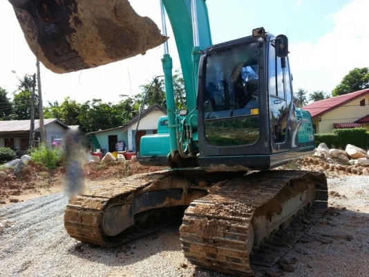 รถแบคโฮ  KOBELCO  YN - 12  ( รถทำงาน  8,xxx ซม. )  สนใจติดต่อ  081 - 6079515