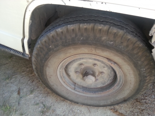 ต้องการขายรถสี่ล้ออีซูสุเครื่อง88แรง ต้องการขายรถสี่ล้ออีซูสุเครื่อง88แรง