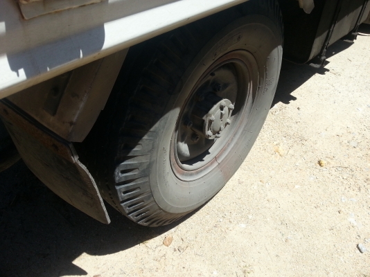 ต้องการขายรถสี่ล้ออีซูสุเครื่อง88แรง ต้องการขายรถสี่ล้ออีซูสุเครื่อง88แรง