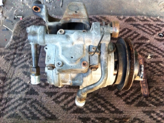 ขายคอมแอร์ denso เบอร์ 17ใส่ไมตี้,ฮีโร่เครื่อง2Lราคา 2000