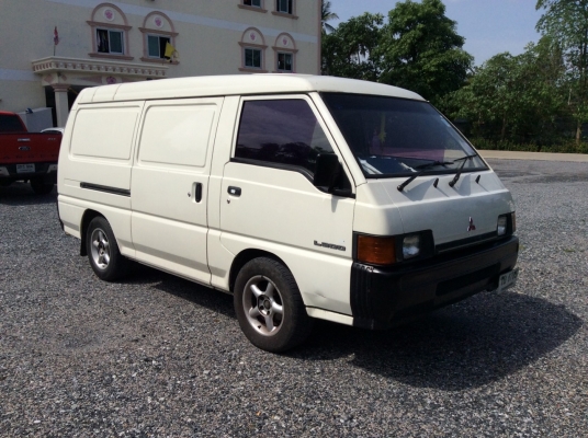 ขายรถตู้