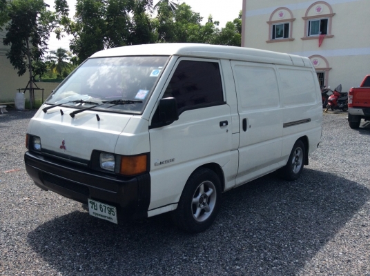 ขายรถตู้