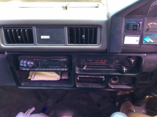 ขายรถตู้