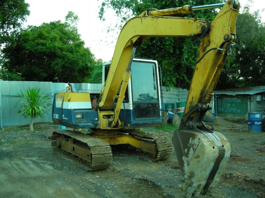 รถแบคโฮ