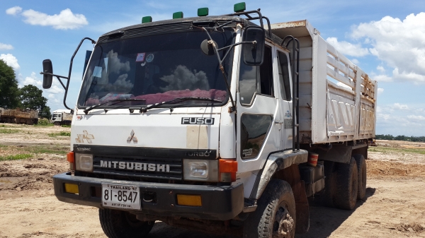 ขายดาวน์ไอ้หลงโบสองเพลาดั้มซีเรี่ยนสูงFN527MTF 6405 สภาพพร้อมใช้ราคาผ่อนเท่าเงินสดโทร0843923995