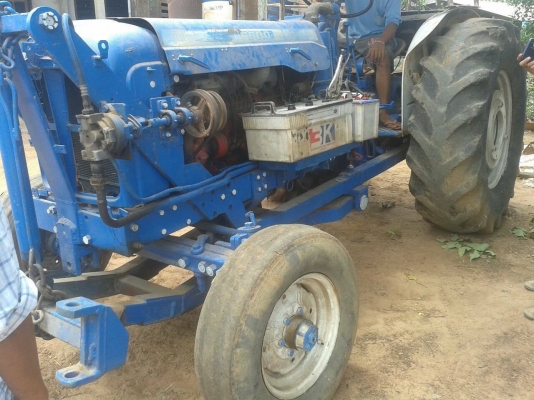 ***ขายแล้วครับขอบคุณ Truck2hand ขายรถไถเพลาเดียว ราคาเบาๆ FORD 500 "รุ่นรวงข้าว" เครื่องเดิมปั้มเดิม 4สูบ เครื่องแน่นดี แรงดี สตาร์ทติดง่าย ปั้มดีแรงดีไม่เยิ้ม เกียร์ดีไม่หลุดไม่หอน ท้ายสวย ระบบไฮฯใช้งานปกติ ยกหางดี ไว สีสันสวย ยางดี4เส้น พร้อมอ ***ขายแล้วครับขอบคุณ Truck2hand ขายรถไถเพลาเดียว ราคาเบาๆ FORD 500 "รุ่นรวงข้าว" เครื่องเดิมปั้มเดิม 4สูบ เครื่องแน่นดี แรงดี สตาร์ทติดง่าย ปั้มดีแรงดีไม่เยิ้ม เกียร์ดีไม่หลุดไม่หอน ท้ายสวย ระบบไฮฯใช้งานปกติ ยกหางดี ไว สีสันสวย ยางดี4เส้น พร้อมอ