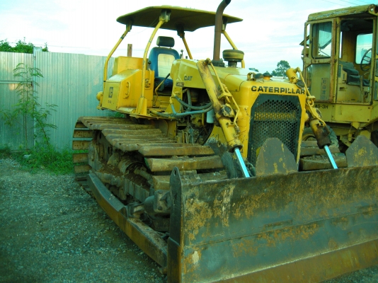 รถแทรกเตอร์