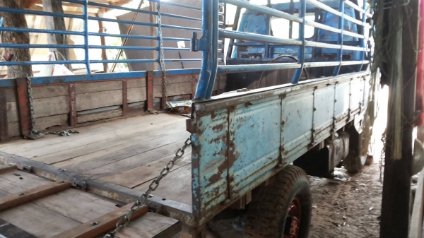 **118,000 บ.ต่อรอง**ขาย4ล้อกลาง ISUZU Elf 75แรง เครื่องเดิมเกียร์เดิม เครื่องแรงดี แน่นดี สตาร์ทติดง่ายไม่เยิ้ม ช่วงล่างดี เฟืองท้ายใหญ่ เพลาลอยแล้ว คัสซีสวยเดิมไม่ปะไม่ดาม กระบะพื้นไม้คอกเหล็ก3.20ม.สภาพสวย ฝาทึบสวยบางเดิมๆ พื้นไม้สวยไม่มีผุ คอกเหล็กแข็งแ