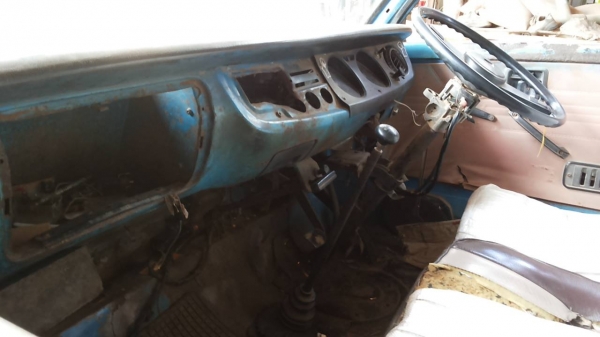 **118,000 บ.ต่อรอง**ขาย4ล้อกลาง ISUZU Elf 75แรง เครื่องเดิมเกียร์เดิม เครื่องแรงดี แน่นดี สตาร์ทติดง่ายไม่เยิ้ม ช่วงล่างดี เฟืองท้ายใหญ่ เพลาลอยแล้ว คัสซีสวยเดิมไม่ปะไม่ดาม กระบะพื้นไม้คอกเหล็ก3.20ม.สภาพสวย ฝาทึบสวยบางเดิมๆ พื้นไม้สวยไม่มีผุ คอกเหล็กแข็งแ