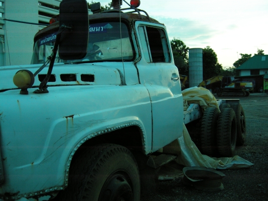 รถบรรทุกน้ำ