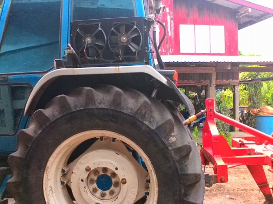 ขายรถไถฟอร์ด 6610 (4 WD)